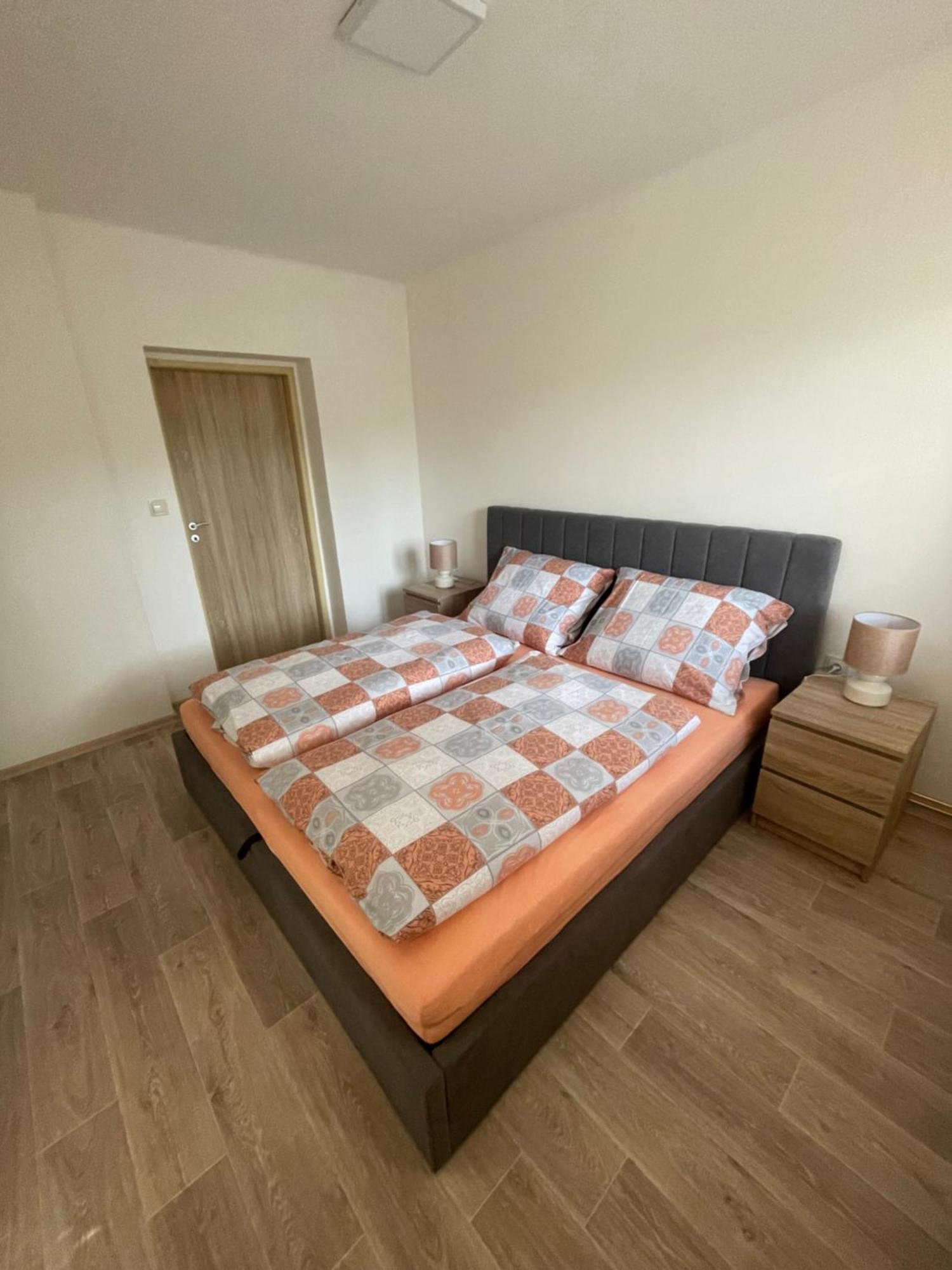 Apartmany Ferie Decin Exterior foto